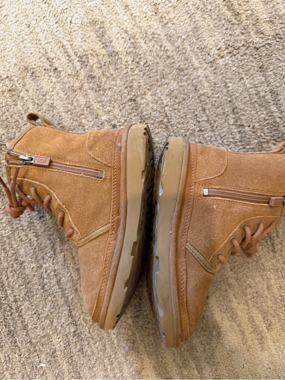 Kids Tan Suede UGG Winter Boots with Fur Lining size 13